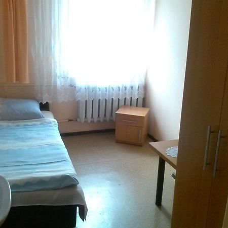 Pod Zielonym Kogutem Pansiyon Duszniki Zdrój Oda fotoğraf
