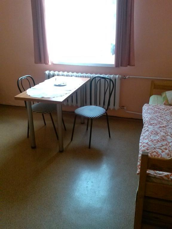 Pod Zielonym Kogutem Pansiyon Duszniki Zdrój Oda fotoğraf